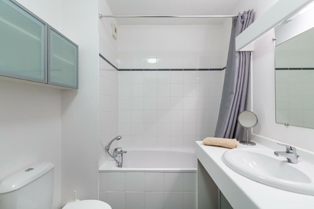 Апартаменты A 5 Min De Bordeaux Centre - Terrasse - Pied Du Tram Сенон Экстерьер фото
